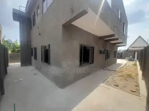 4bdrm Duplex in East Legon Annex, Accra Metropolitan for sale
