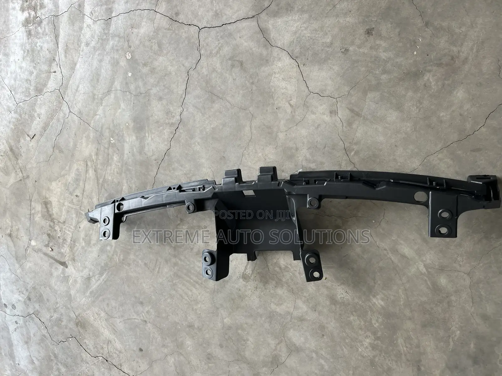 Honda Crv Grille Mounting Bracket Oem#71127tlaa00 2017-2019