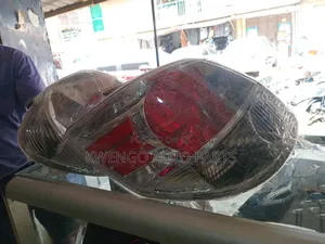 Toyota Matrix Taillight Pair