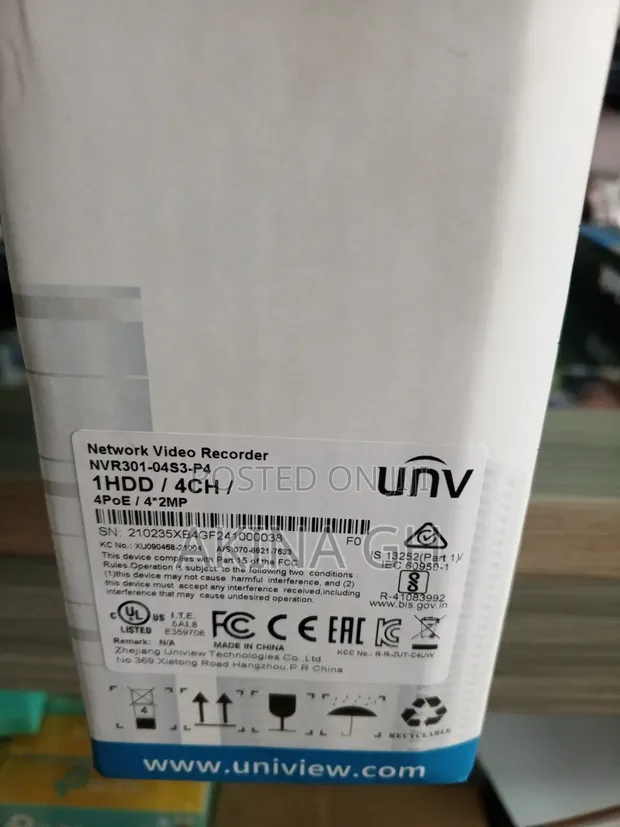 Uniview 4ch Poe NVR Unv ( Nvr301-04s3-P4) 2