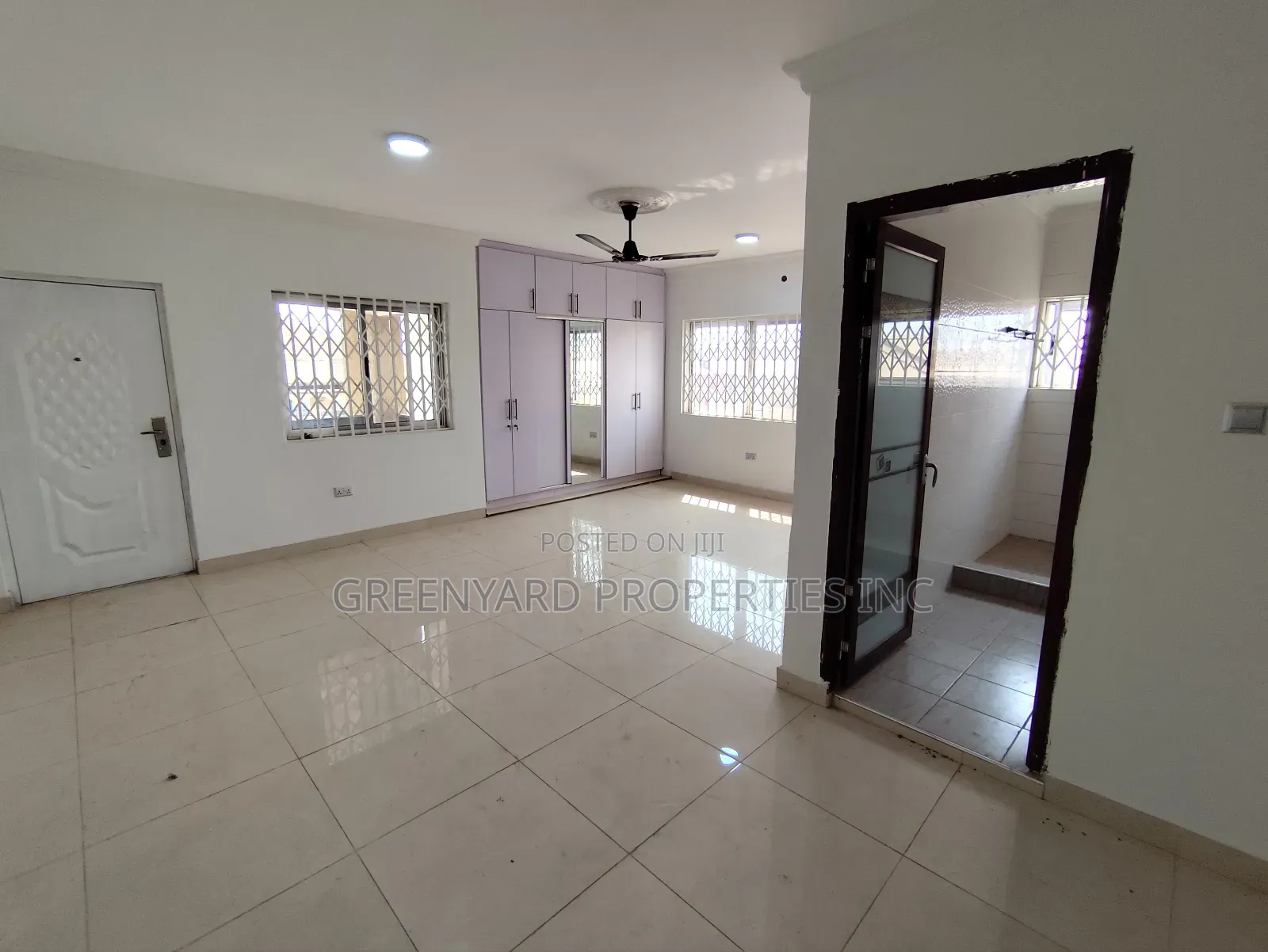 4bdrm House in C5, Lake Side Estate for rent