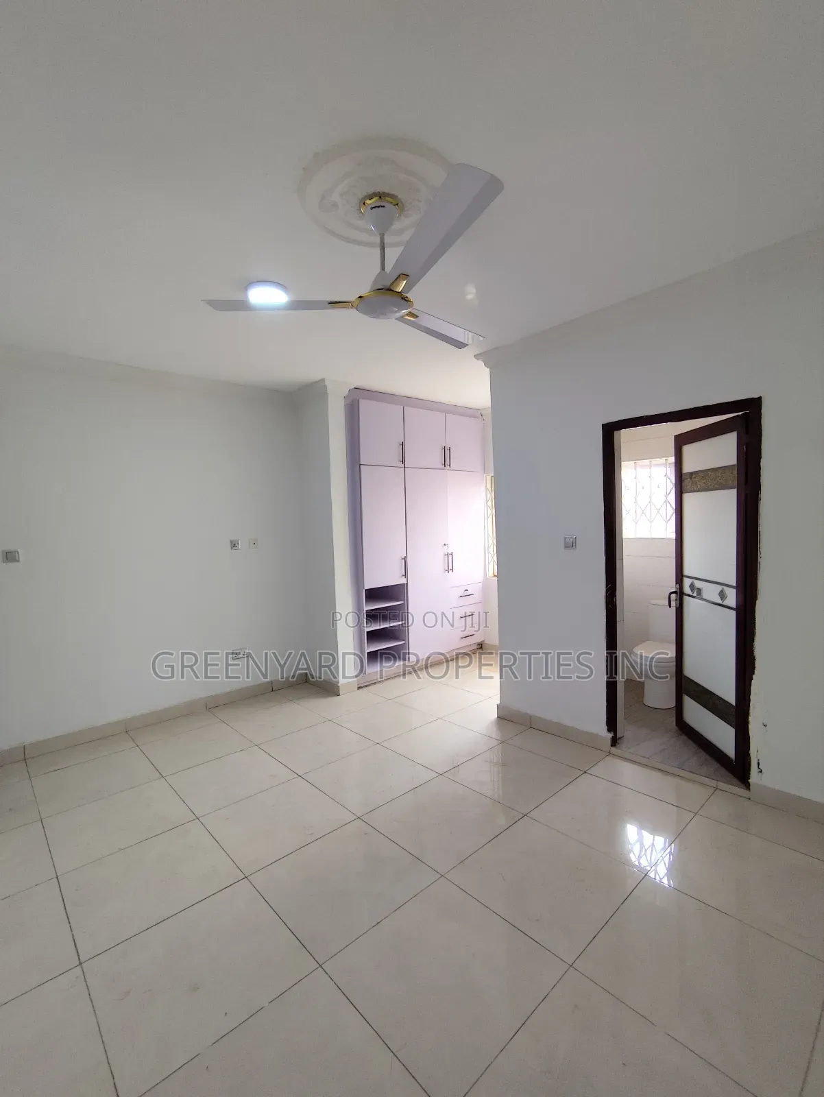 4bdrm House in C5, Lake Side Estate for rent