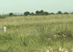 Land for Sale in the Heart of a City, "Dominase "