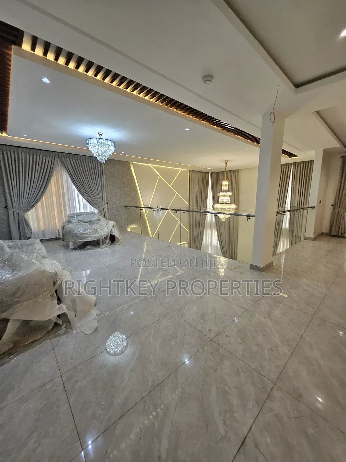 5bdrm Duplex in Kumasi Ridge for sale