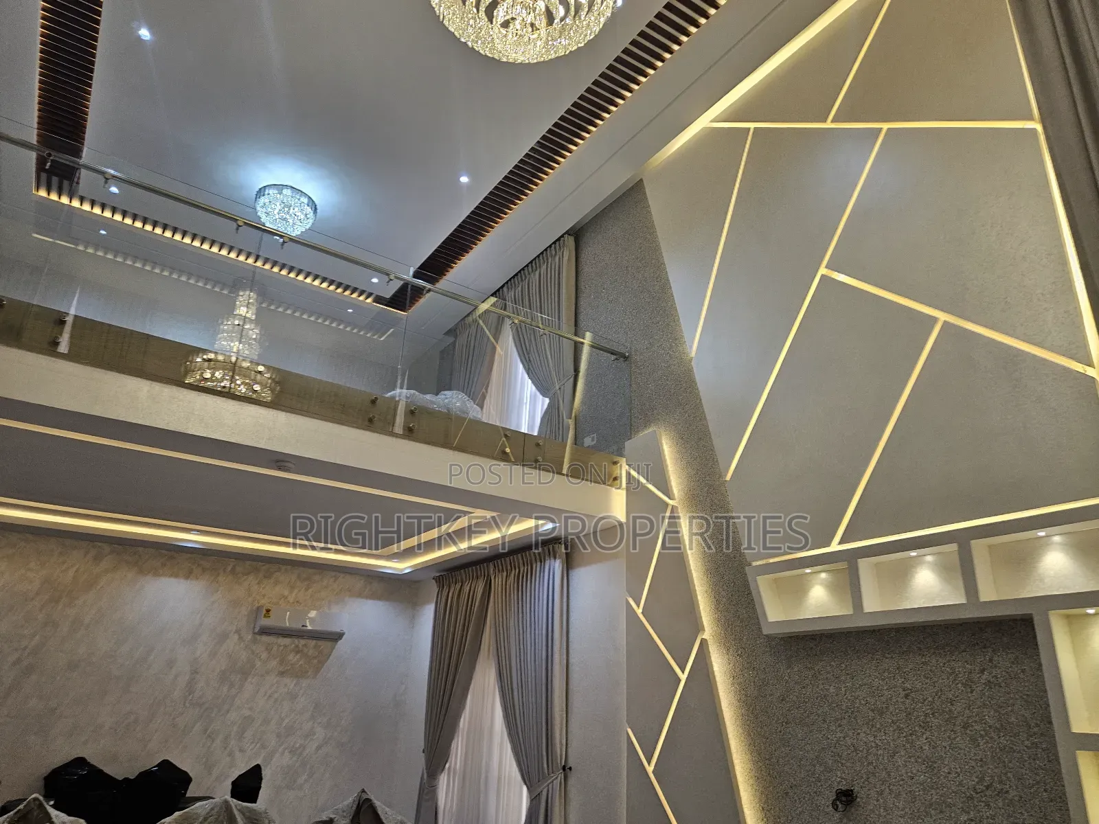 5bdrm Duplex in Kumasi Ridge for sale
