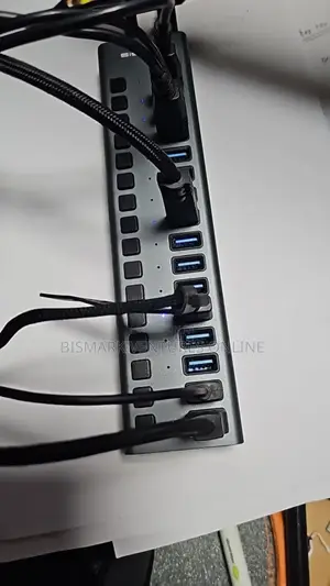 90W 16 Ports USB 3.0 Hub Super Speed For Data Transferring.