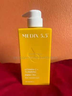 Medix 5.5 Vitamin C + Turmeric Lotion
