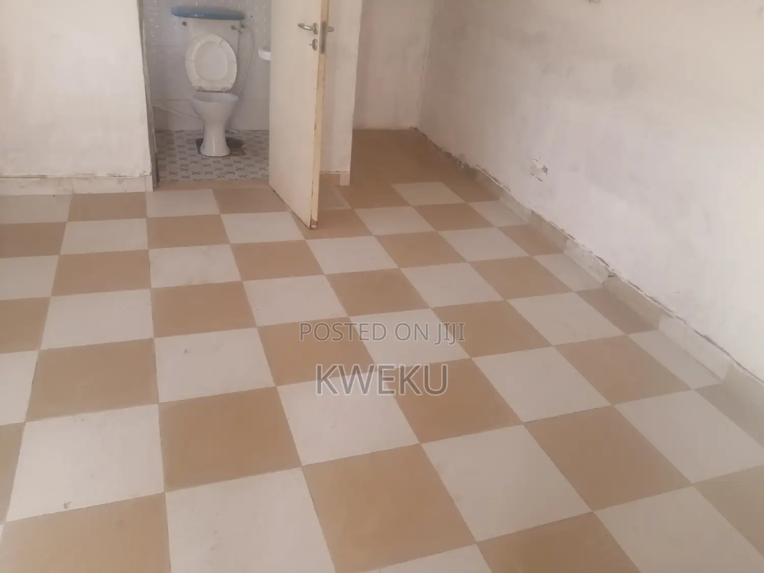 1bdrm Apartment in Estate Agency, Spintex for rent