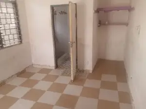1bdrm Apartment in Estate Agency, Spintex for rent