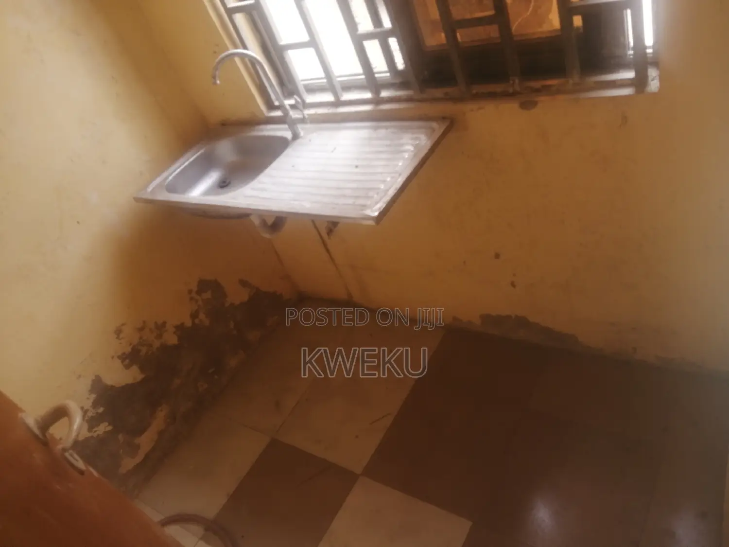 1bdrm Apartment in Estate Agency, Spintex for rent
