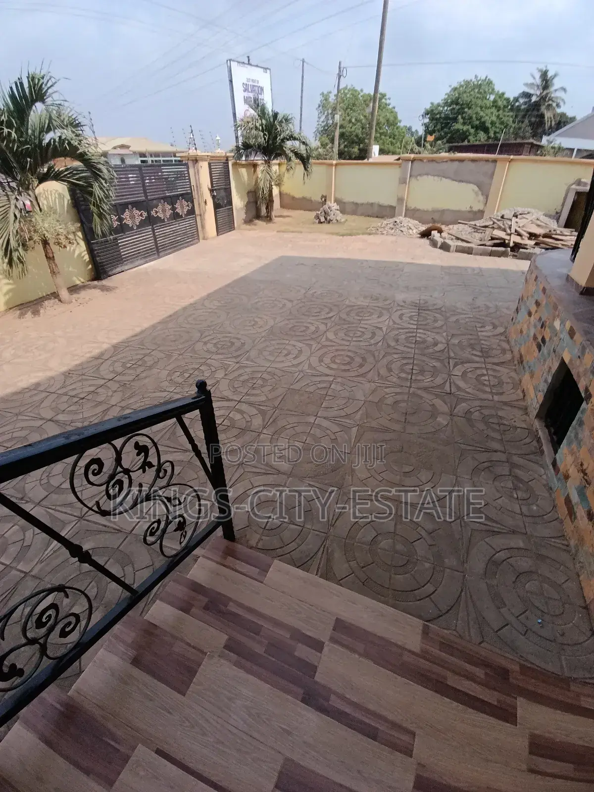 3bdrm Apartment in Atta-Mills, Ofankor for rent
