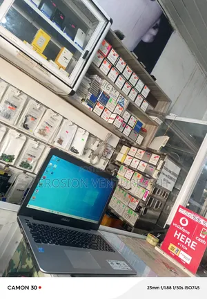 Laptop Asus 8GB Intel Core i5 HDD 320GB