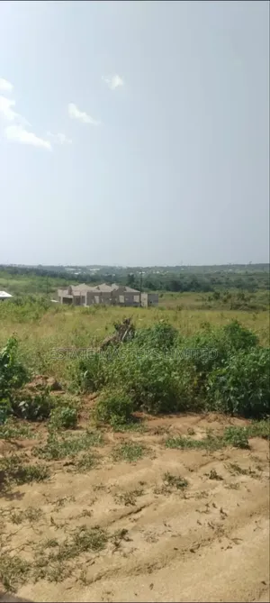 Turn Your Vision Into Reality, Land for Both Com and Res Use