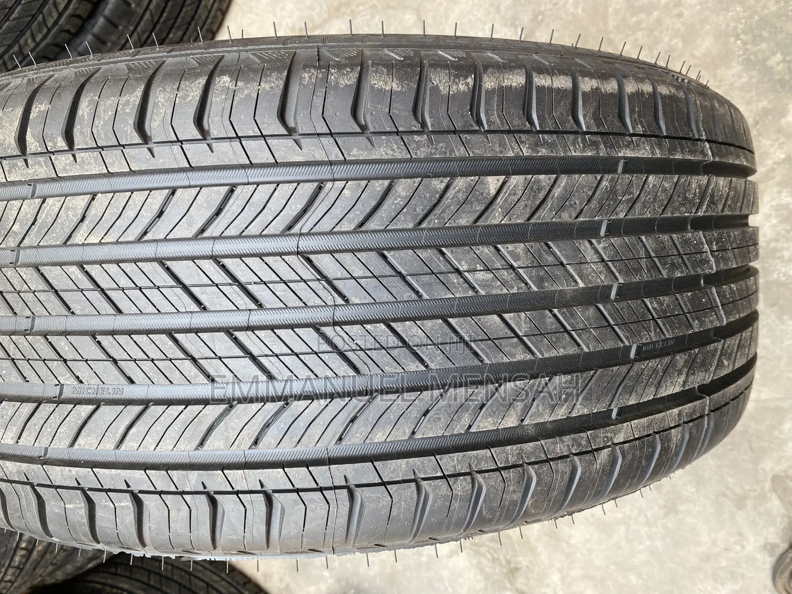 275/50 R21 Michelin Defender LTX M/S