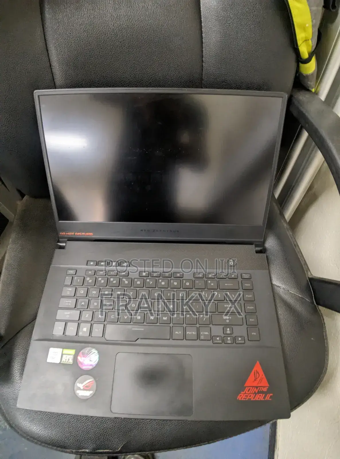 Laptop Asus ROG Zephyrus M15 GU502LU 16GB Intel Core I7 SSD 1T