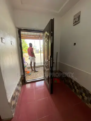 1bdrm Apartment in Adenta Commandos for rent