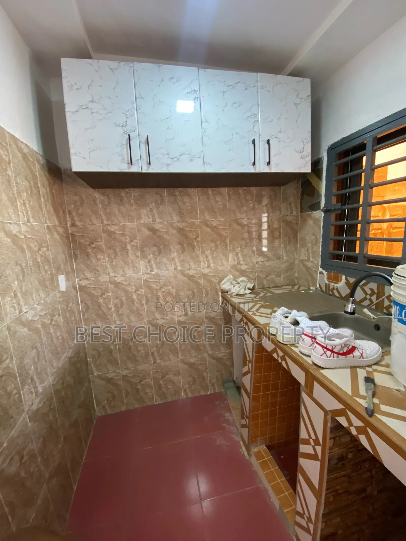 1bdrm Apartment in Adenta Commandos for rent