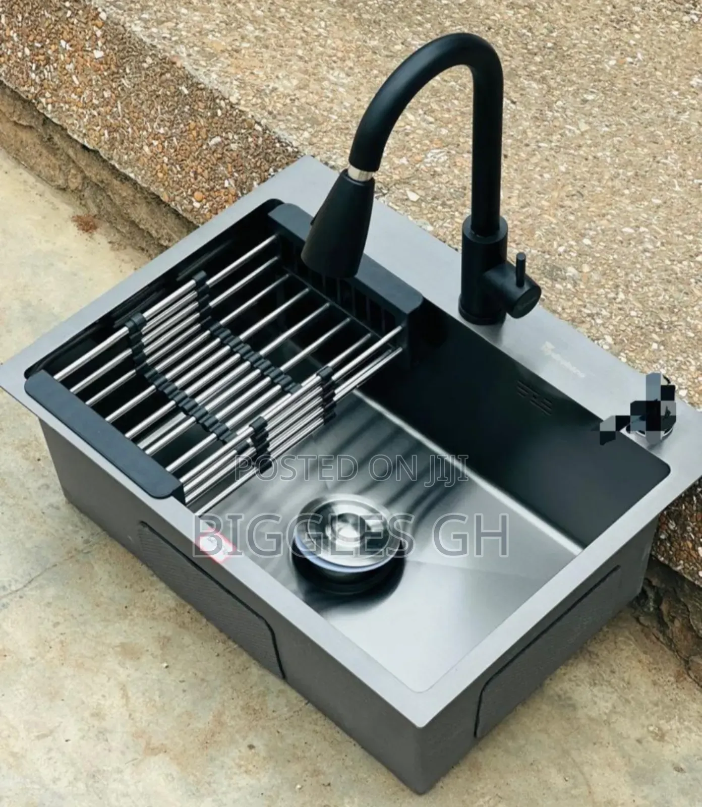 Single Bowl Armless Cabinet Sink With Pullout Tap Complete