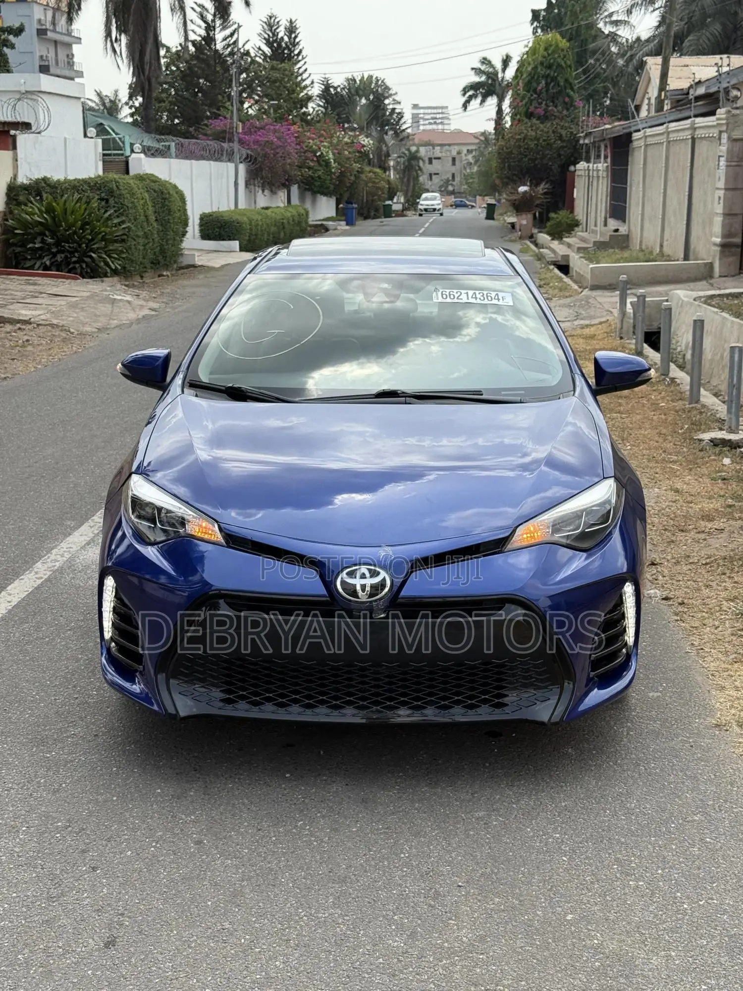 Toyota Corolla SE (1.8L 4cyl 2A) 2018 Black