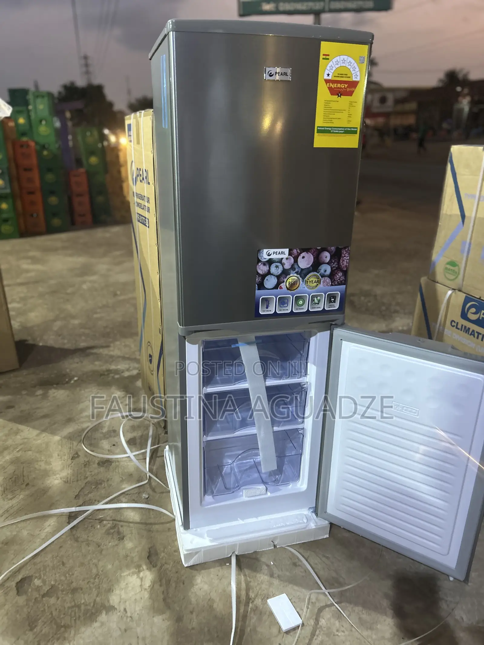 Pearl Fridge- 200b