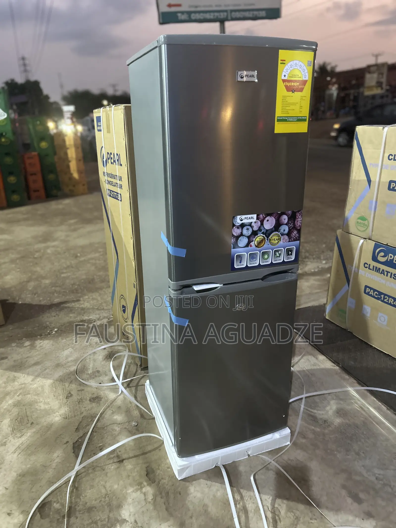 Pearl Fridge- 200b