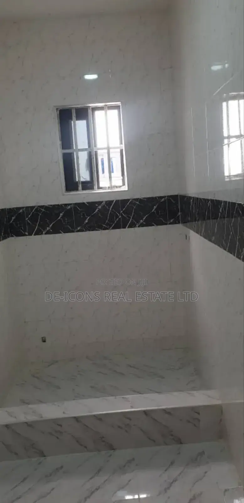 3bdrm House in De-Icons Real Estate, Awutu Senya East Municipal
