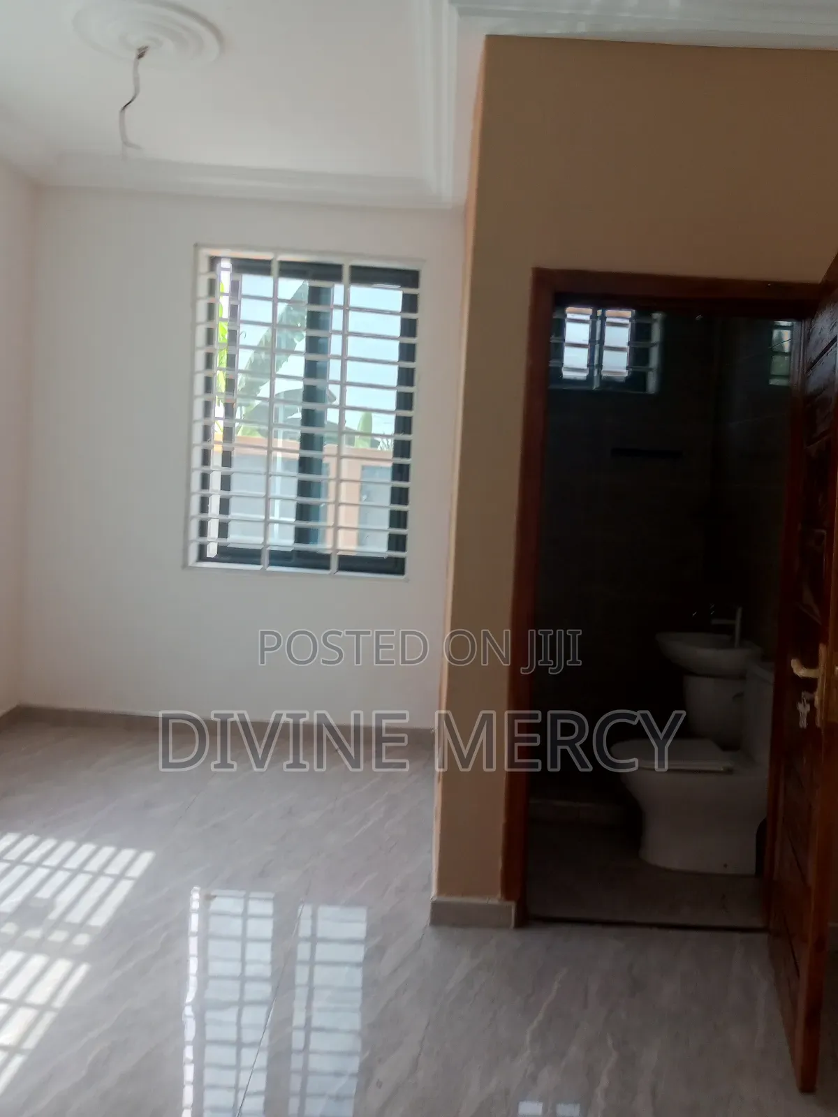 2bdrm Apartment in Tuba, Awutu Senya East Municipal for rent