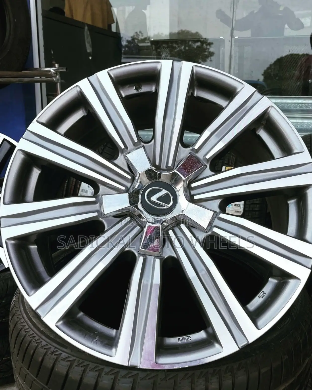 Toyota Land Cruiser Rim