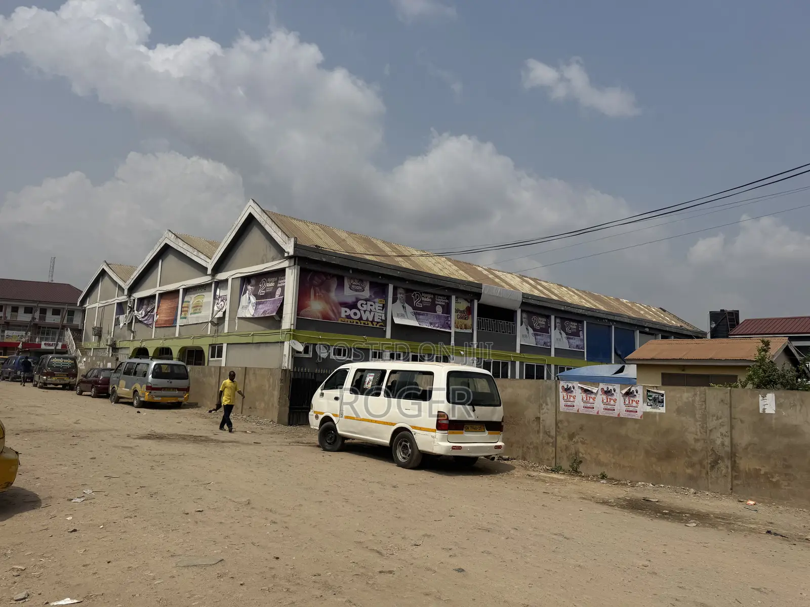 1 Acre Plot With Buildings for Sale at Dome Market