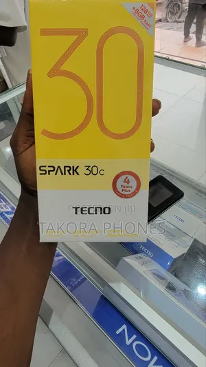 New Tecno Spark 30C 128 GB White