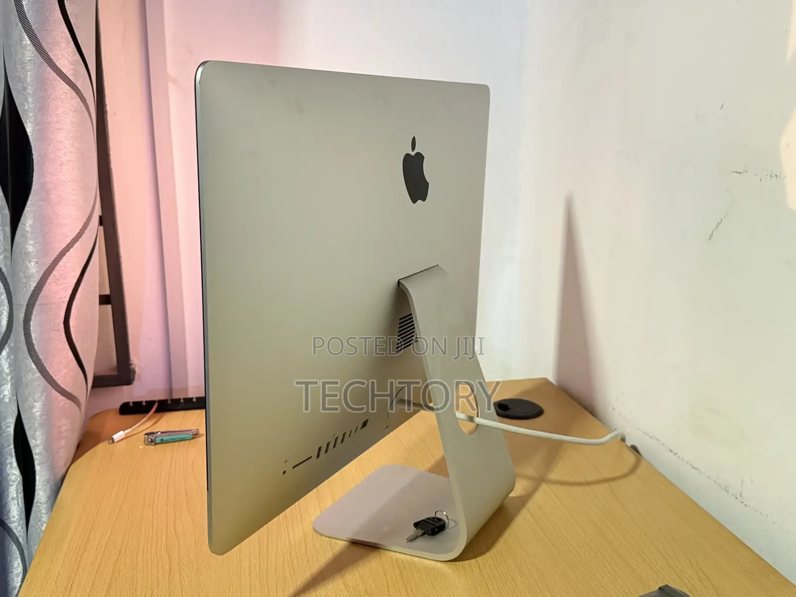 Desktop Computer Apple iMac 8GB Intel Core i5 HDD 1T