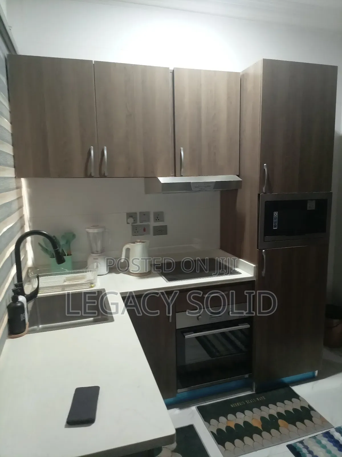 Fully Furnished 2bdrm Apartment to LET