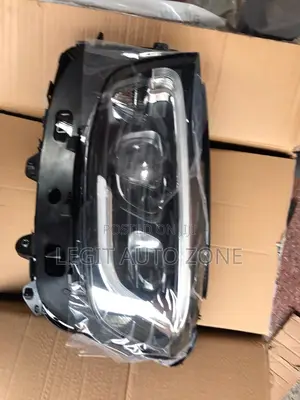 Mercedes Benz GLC 300 Headlight