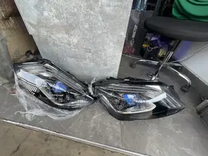 Mercedes Benz C300 Spec Headlight/ Sports Headlight