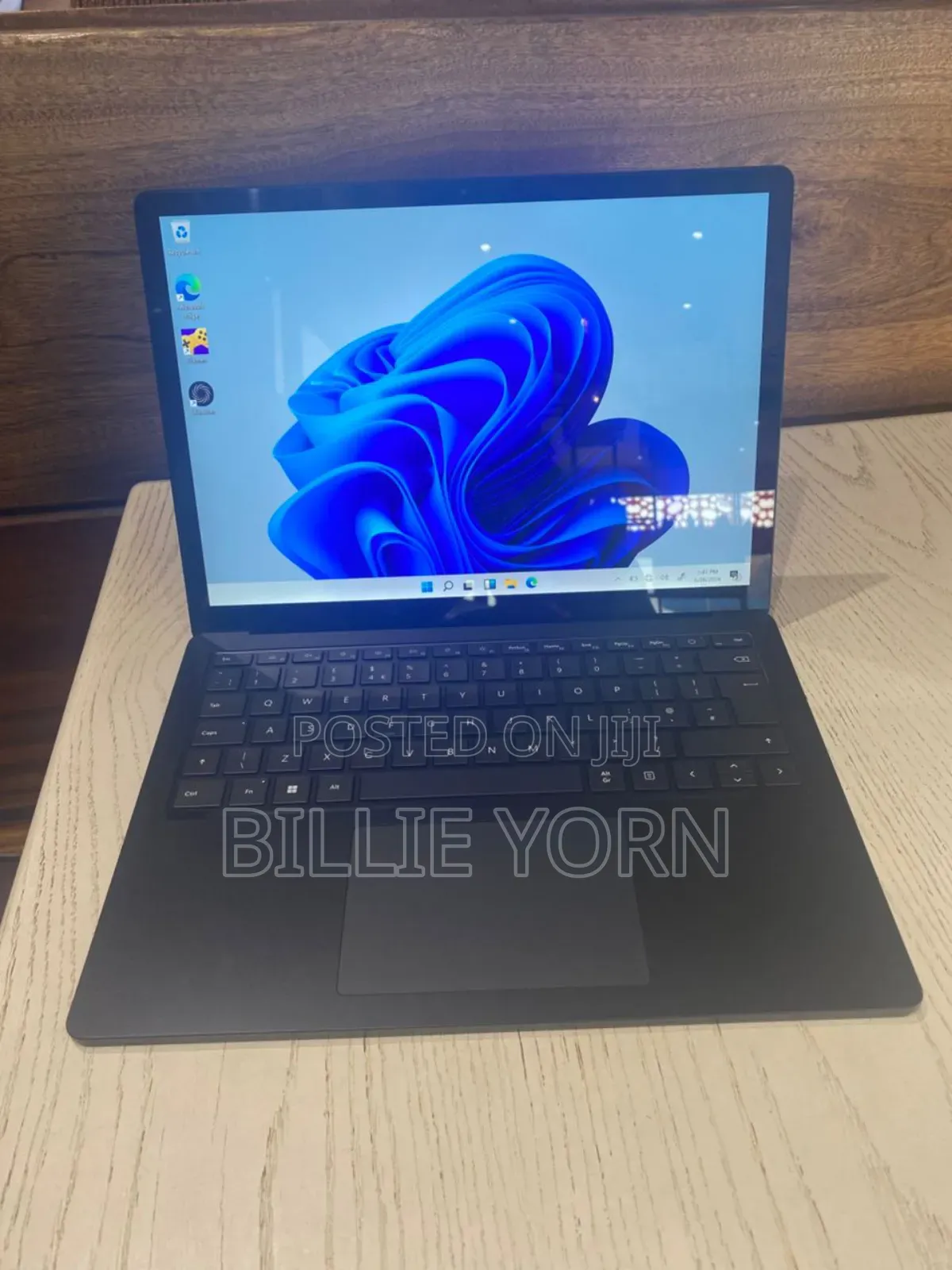 Laptop Microsoft Surface Laptop 5 16GB Intel Core I5 SSD 256GB