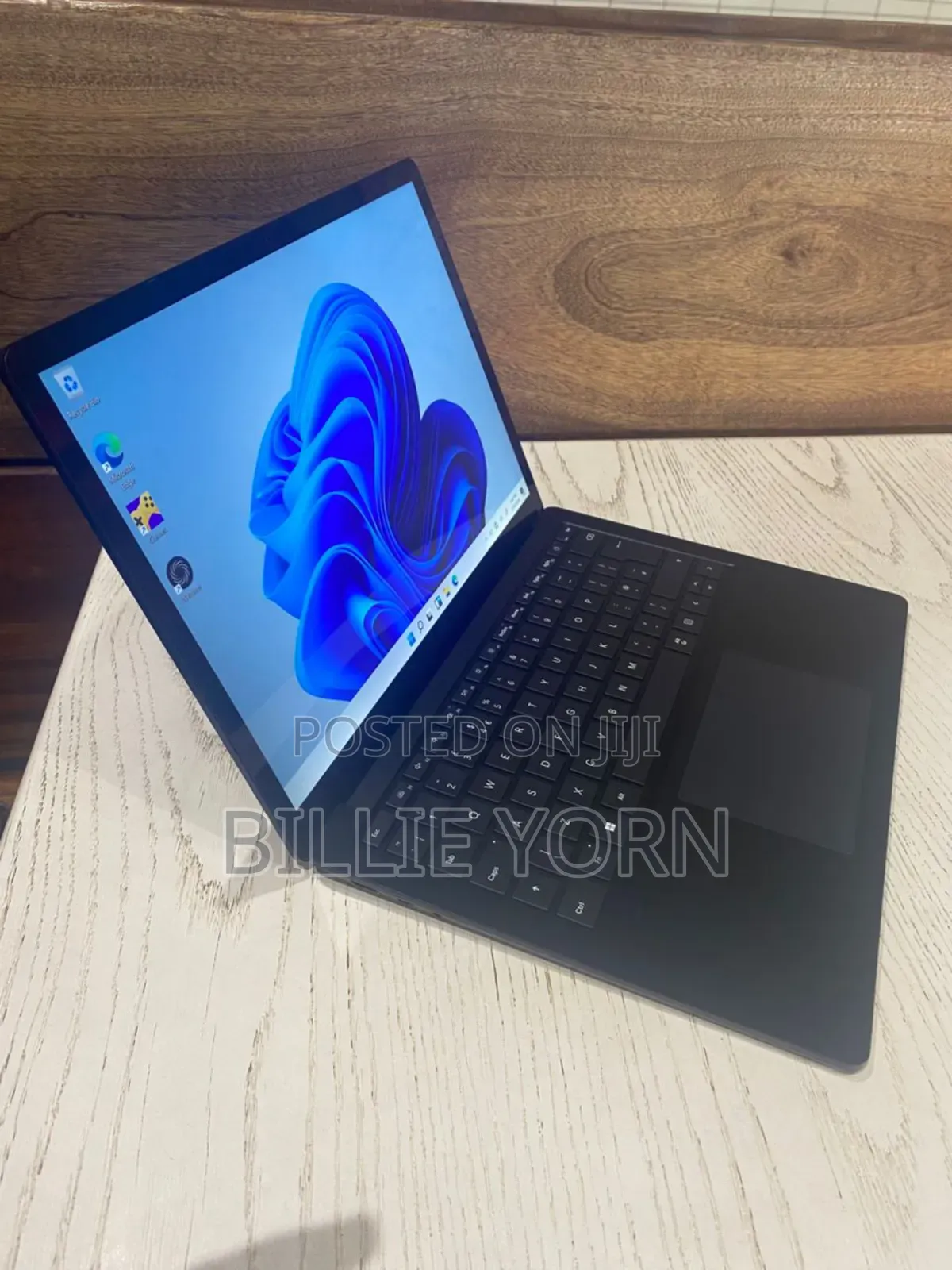 Laptop Microsoft Surface Laptop 5 16GB Intel Core I5 SSD 256GB