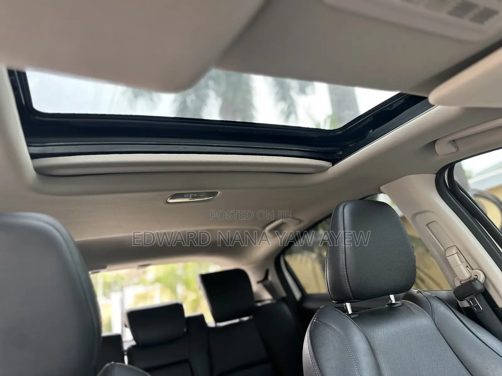 Honda HR-V Touring AWD 2019 White