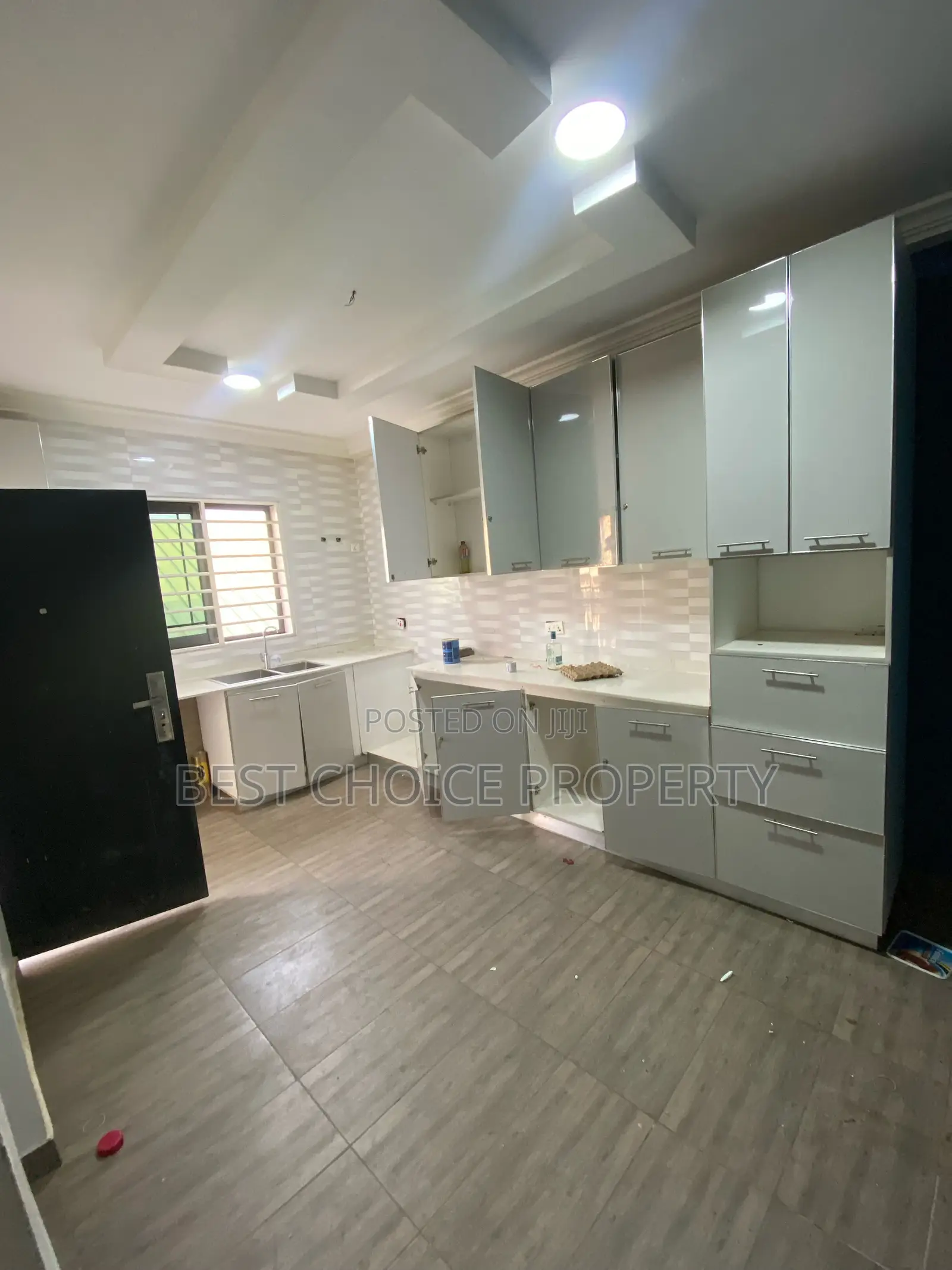 2bdrm Apartment in Adenta Lakeside for rent