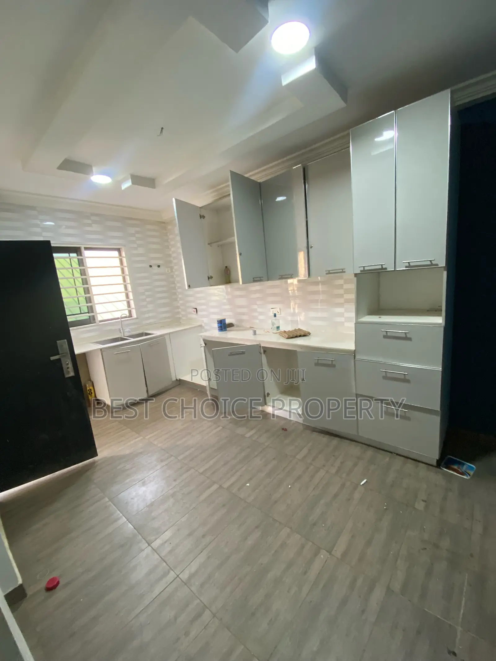 2bdrm Apartment in Adenta Lakeside for rent