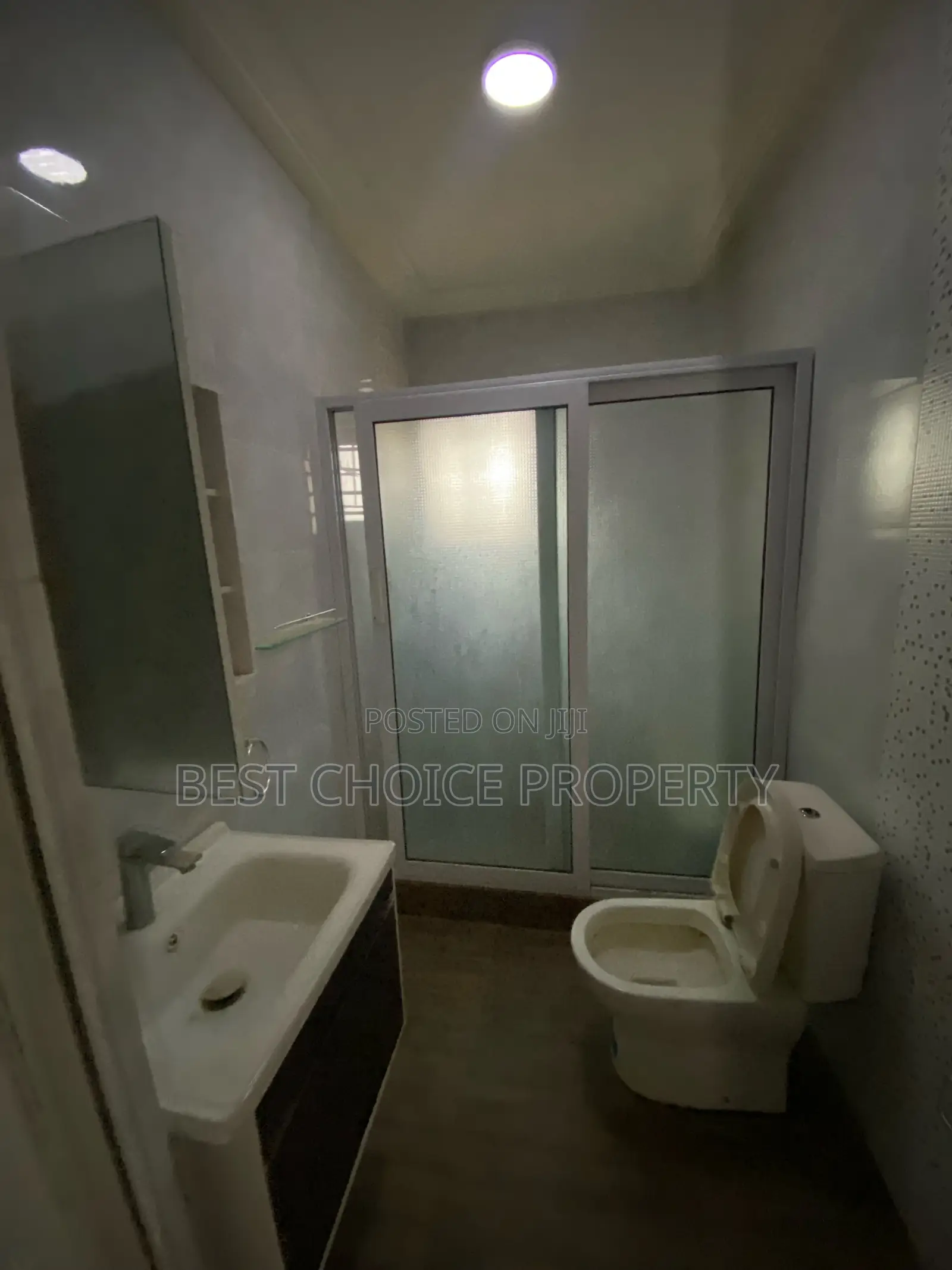 2bdrm Apartment in Adenta Lakeside for rent