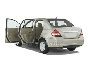 Nissan Versa Doors