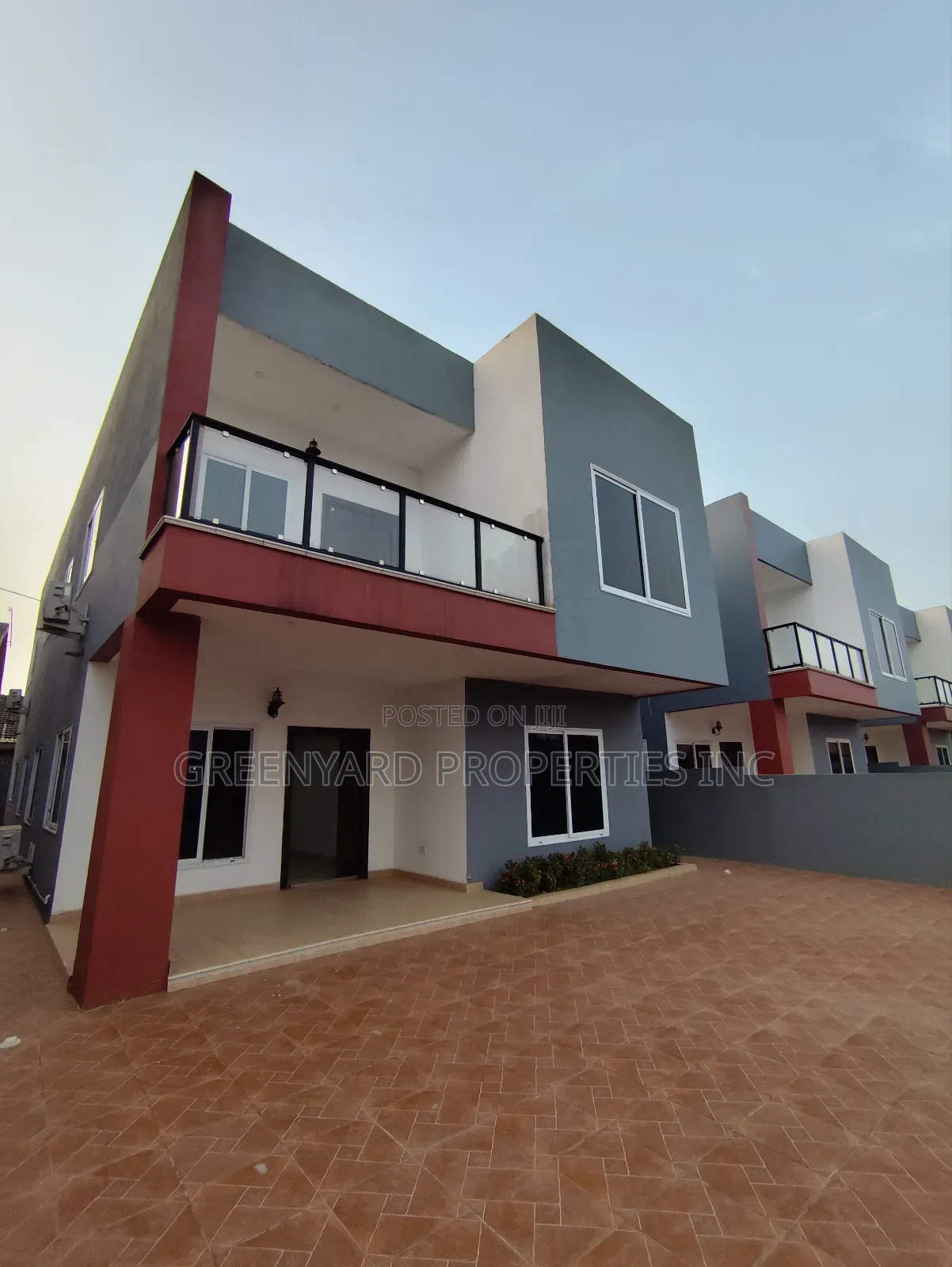 5bdrm House in Botwe for rent
