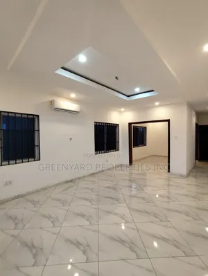 5bdrm House in Botwe for rent