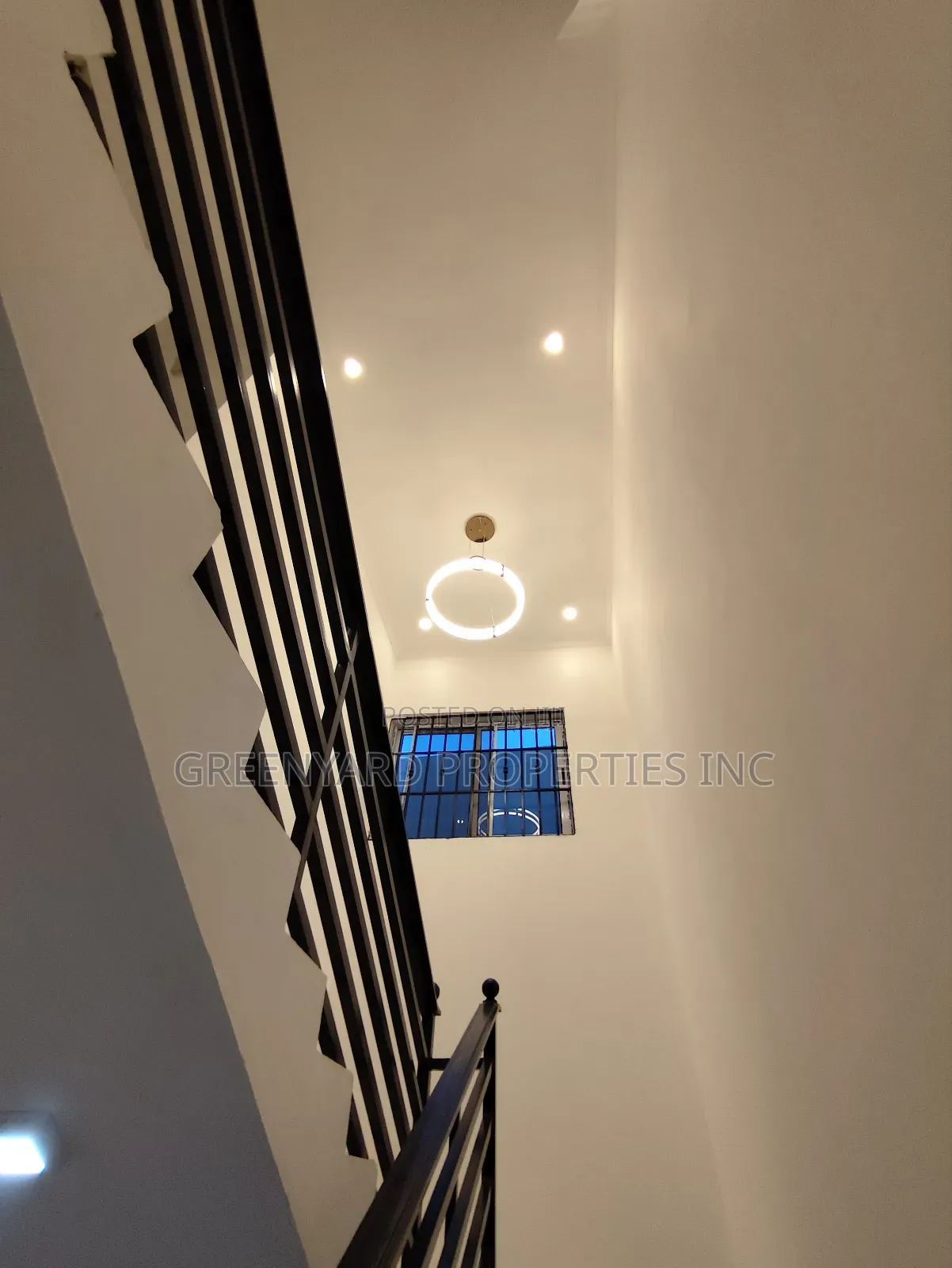 5bdrm House in Botwe for rent
