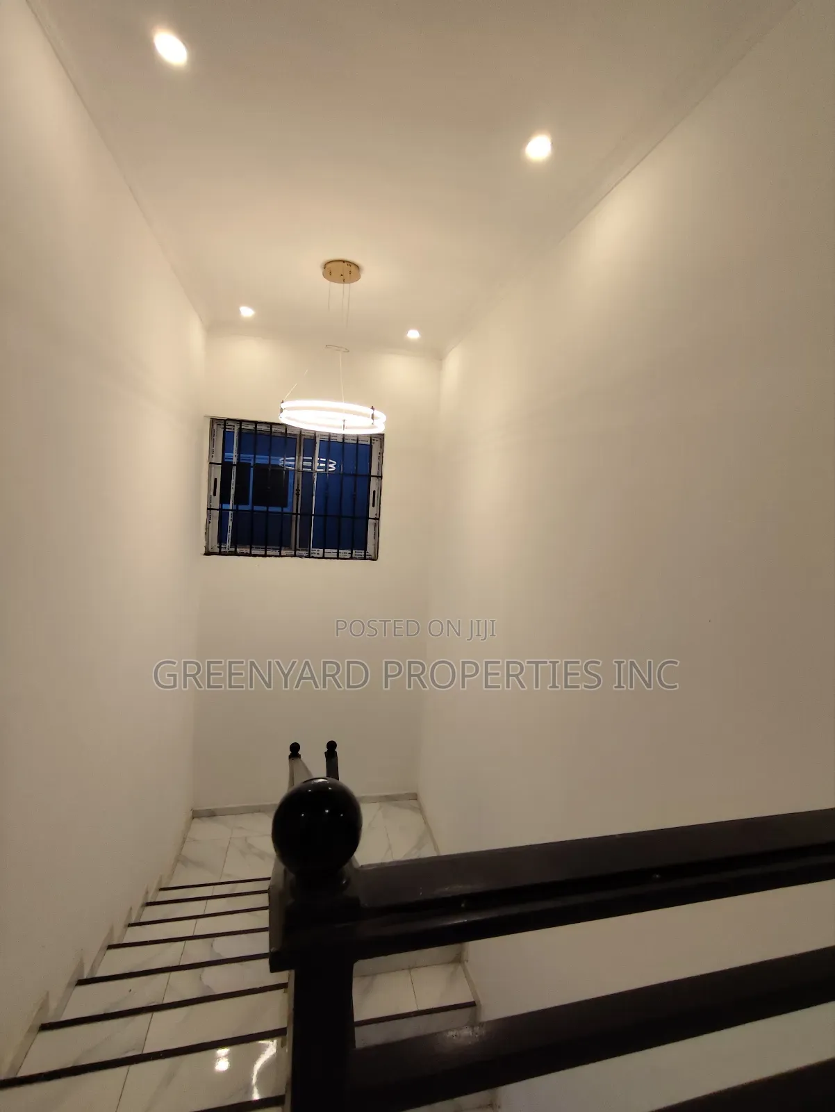 5bdrm House in Botwe for rent