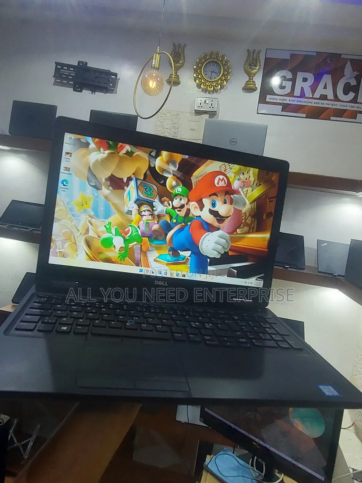 Laptop Dell Latitude 5580 8GB Intel Core I5 SSD 256GB