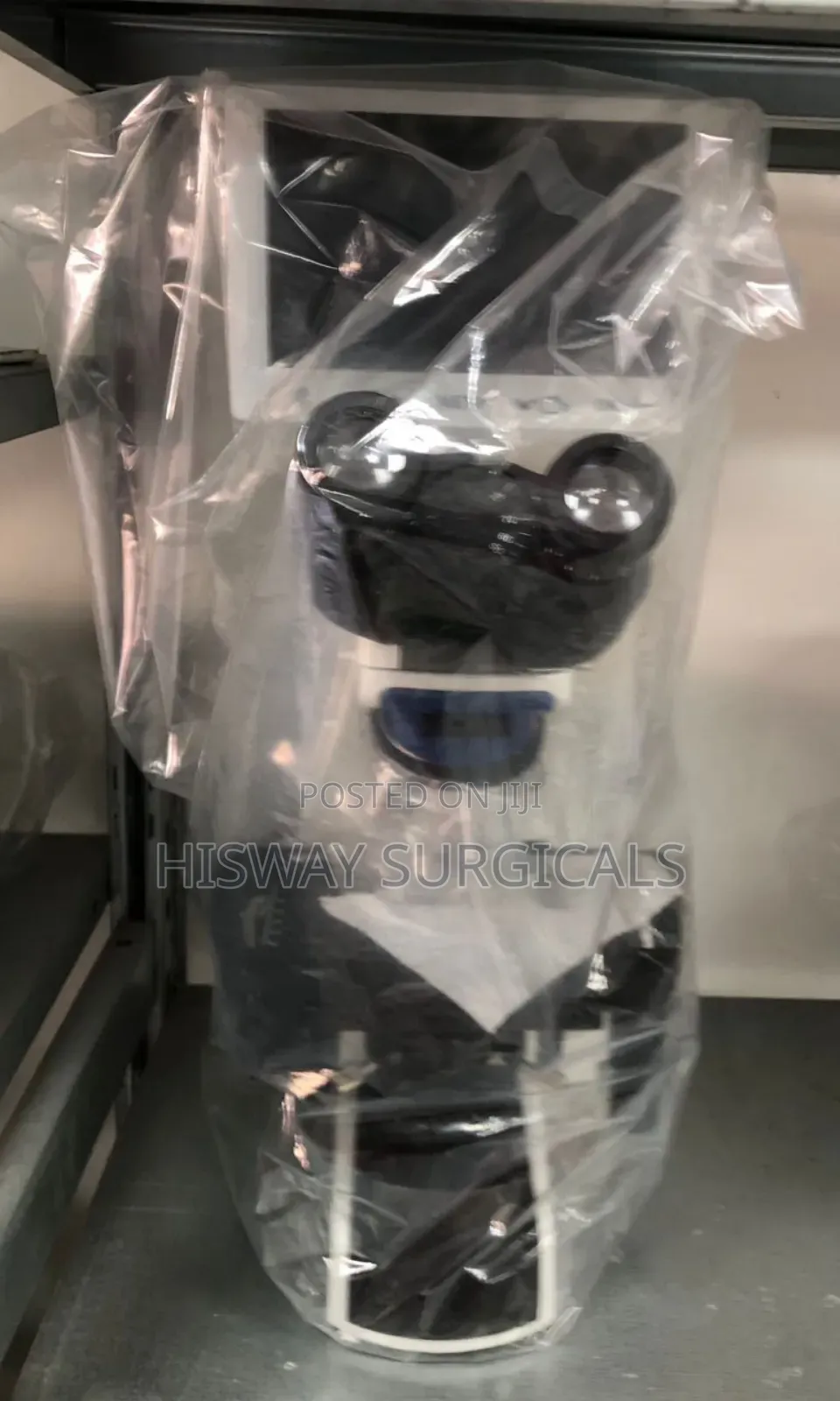 Microscope With Screen