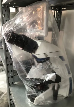 Microscope With Screen