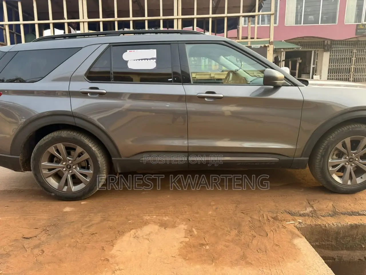 Ford Explorer XLT 2021 Silver