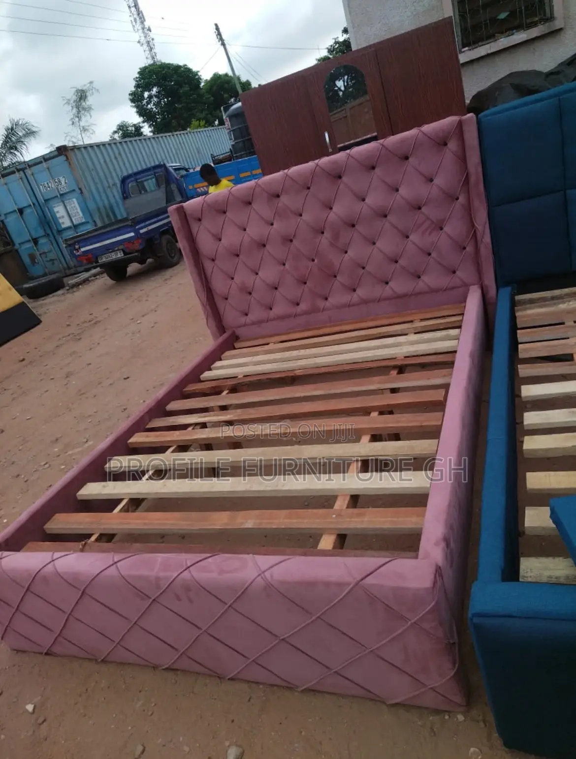 Pink Bedframe (Double)//Free Delivery